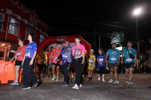 BIB: 1560
                            <button type="button" onclick="openModal(26263624)" class="btn btn-primary btn-sm float-right btn-popup" data-toggle="modal" data-target=".modal-high-quality">
                        <i class="fas fa-shopping-cart"></i> Add to Cart
                    </button>
                                            <button type="button" onclick="isThisMe(26263624, true)" class="btn btn-success btn-sm float-right btn-popup btn-isme hidden" data-toggle="tooltip" data-placement="bottom" title="นี่คือรูปของคุณใช่ไหม คลิกที่นี่เพื่อเอาเข้าอัลบั้ม">
                        <i class="fas fa-plus"></i> Add to album
                    </button>
                    <button type="button" onclick="isThisMe(26263624, false)" class="btn btn-warning btn-sm float-right btn-popup btn-isnotme hidden">
                        <i class="fas fa-ban"></i> Remove from album
                    </button>